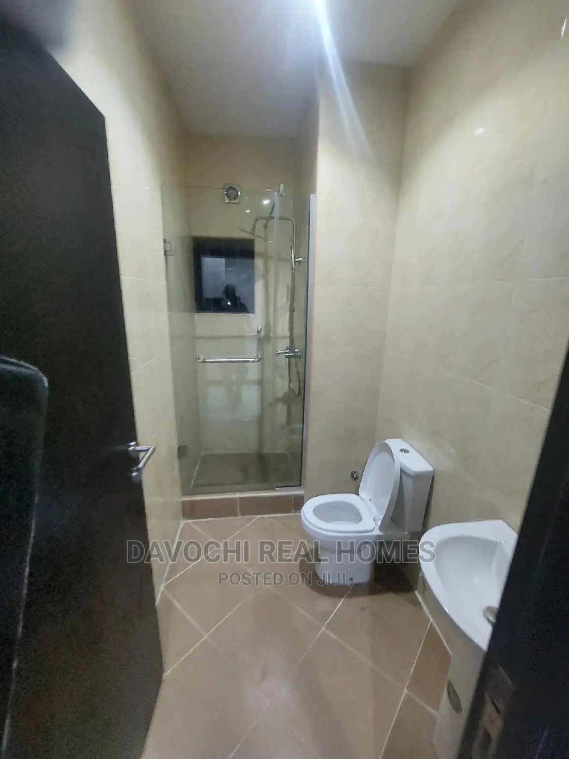 1bdrm Apartment in Chevron Second Toll, Lekki for rent in Lekki