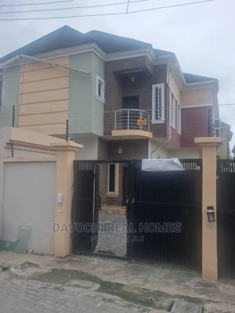 4bdrm Duplex in Ologolo Estate, Lekki for rent in Lekki