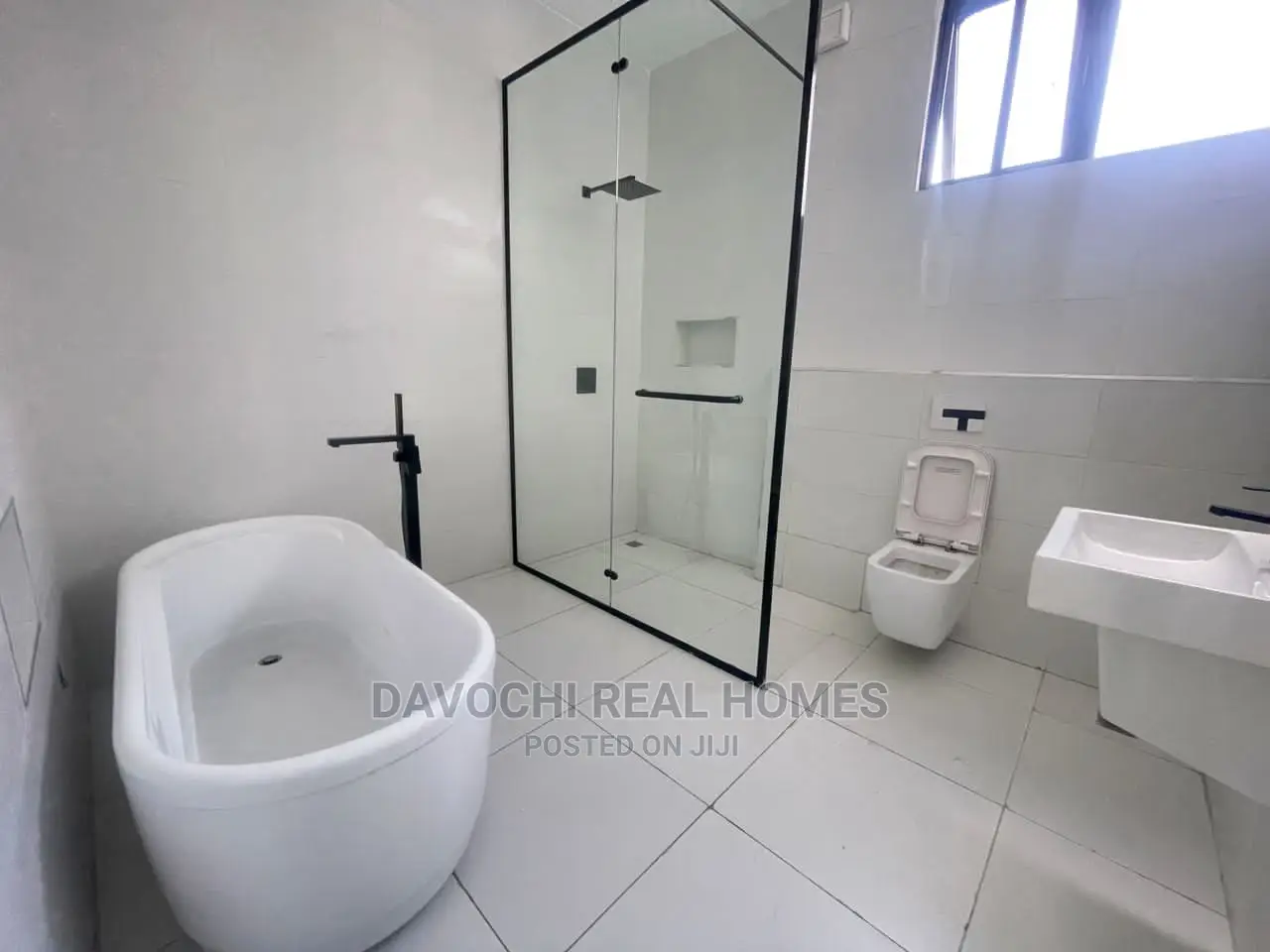 4bdrm Duplex in Lekki Phase One for rent in Lekki