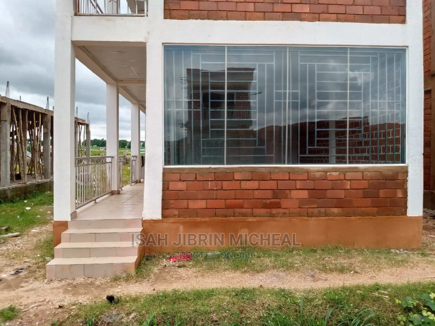 Multifunction Shop for Rent in Fo1 Newly Open Market in Kubwa