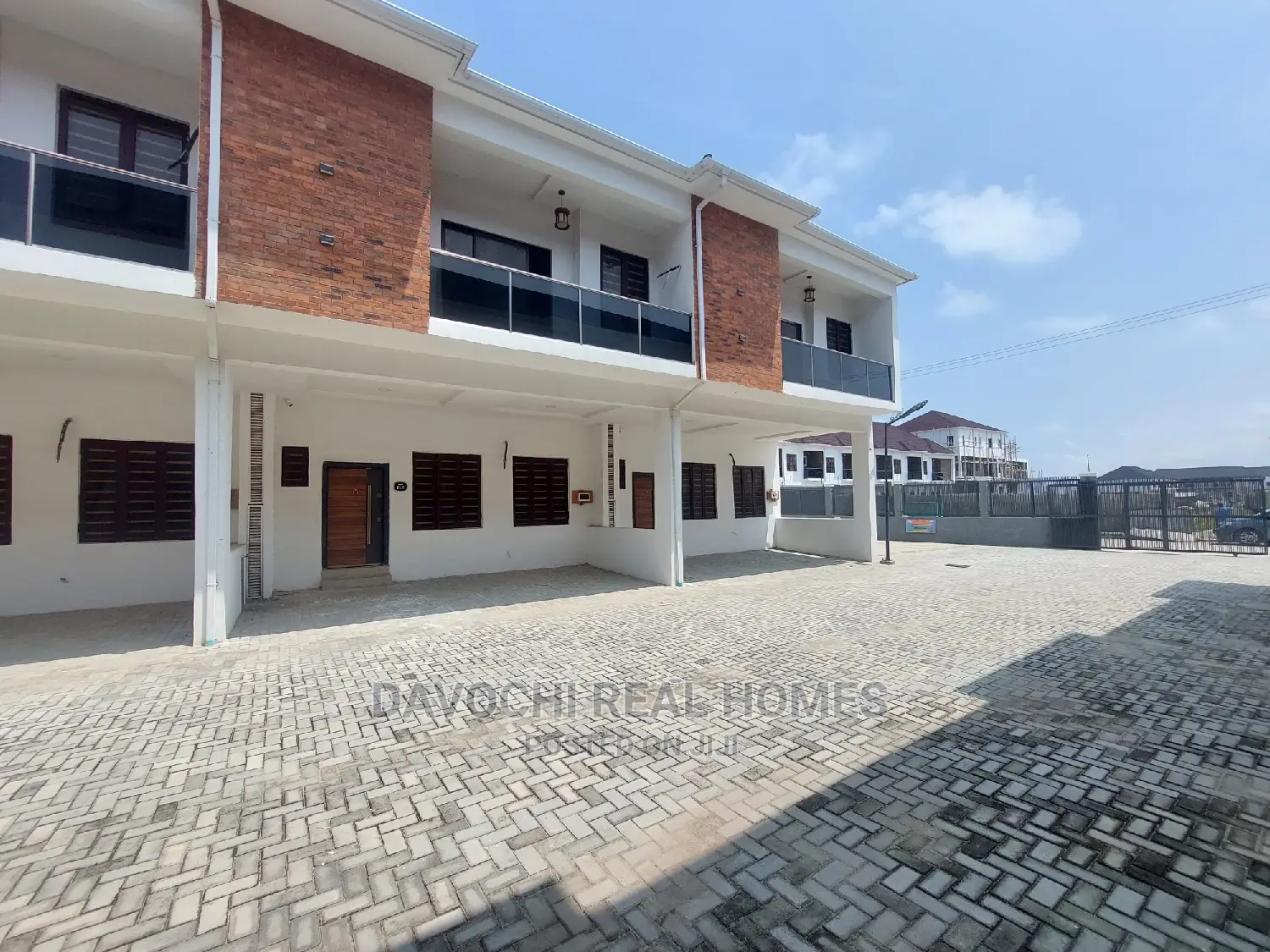 4bdrm Duplex in Chevron Second Toll, Lekki for rent in Lekki