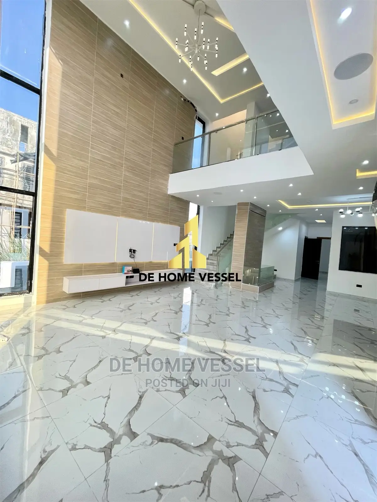 5bdrm Duplex in Ikota for sale in Ikota