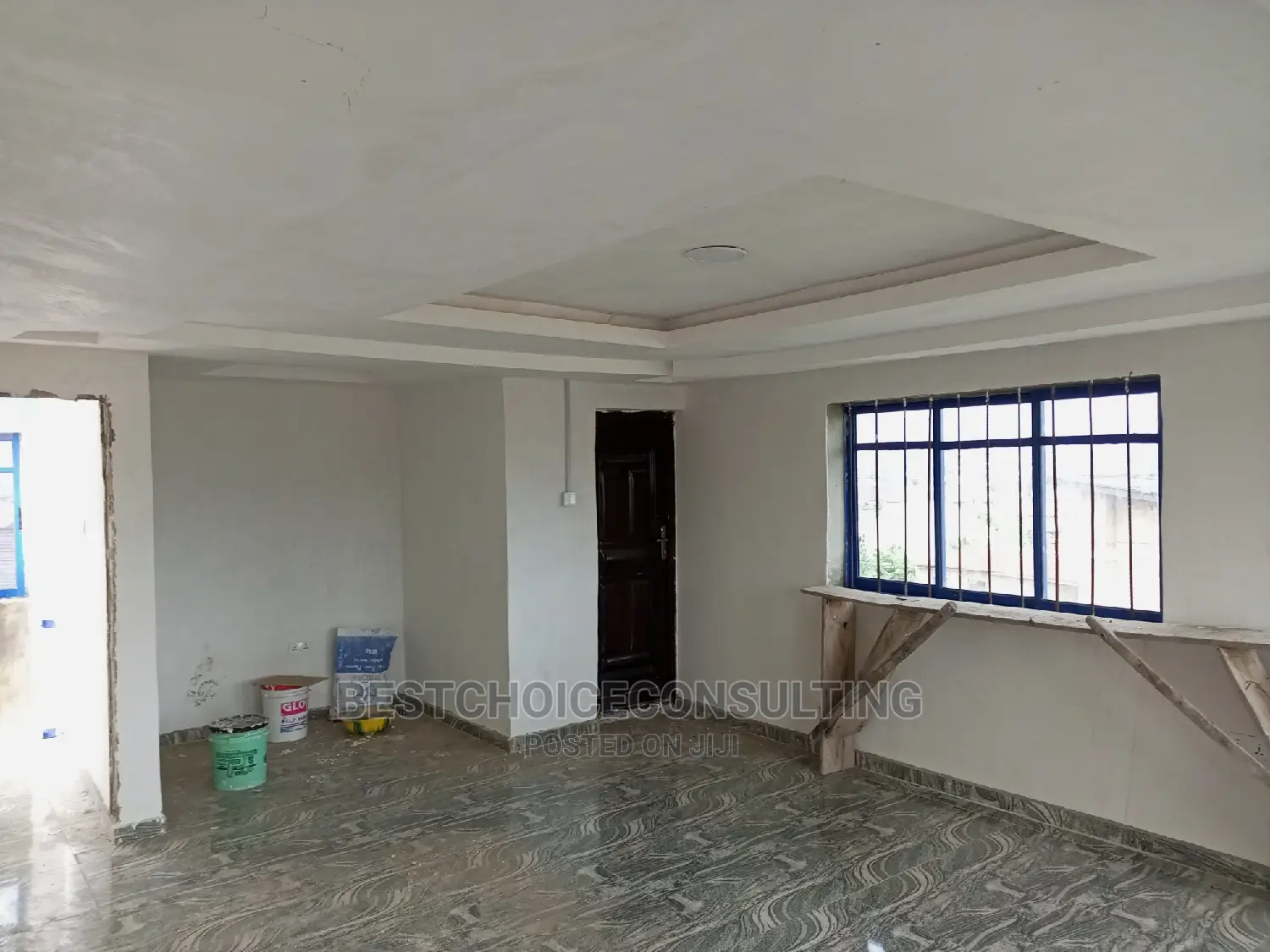 Lounge Space at Akala Express, by the Road Side in Akala Express