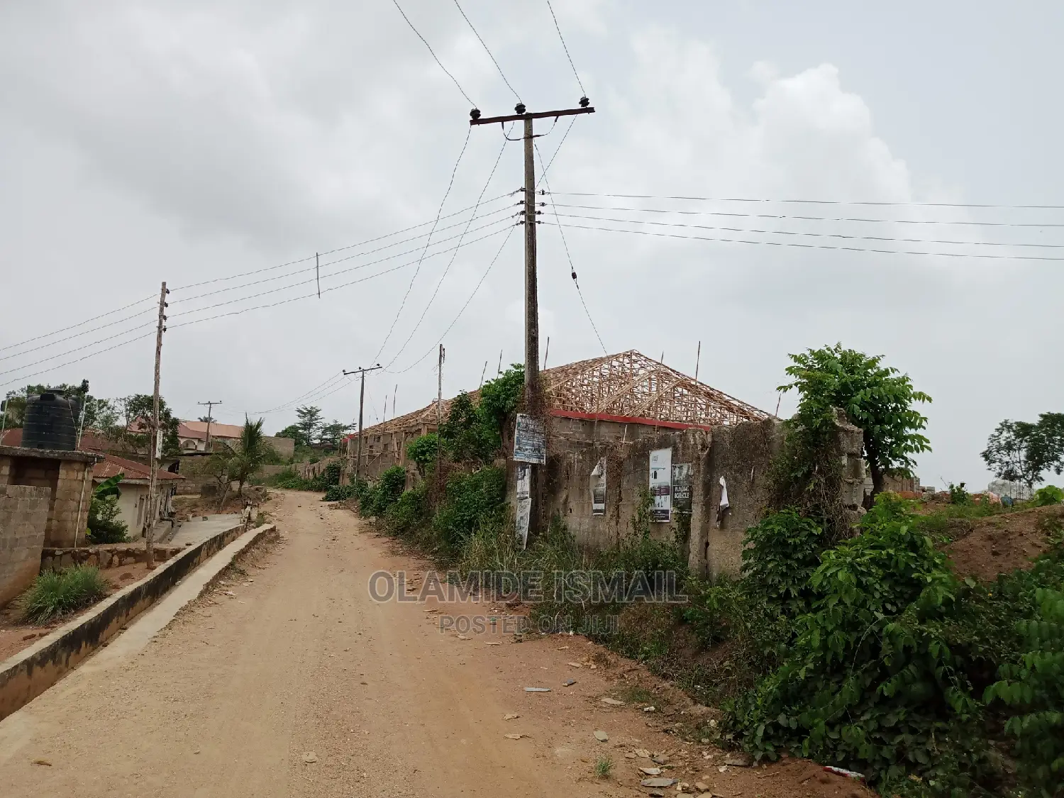 Toll Gate Corner Lot for Lease in Ife