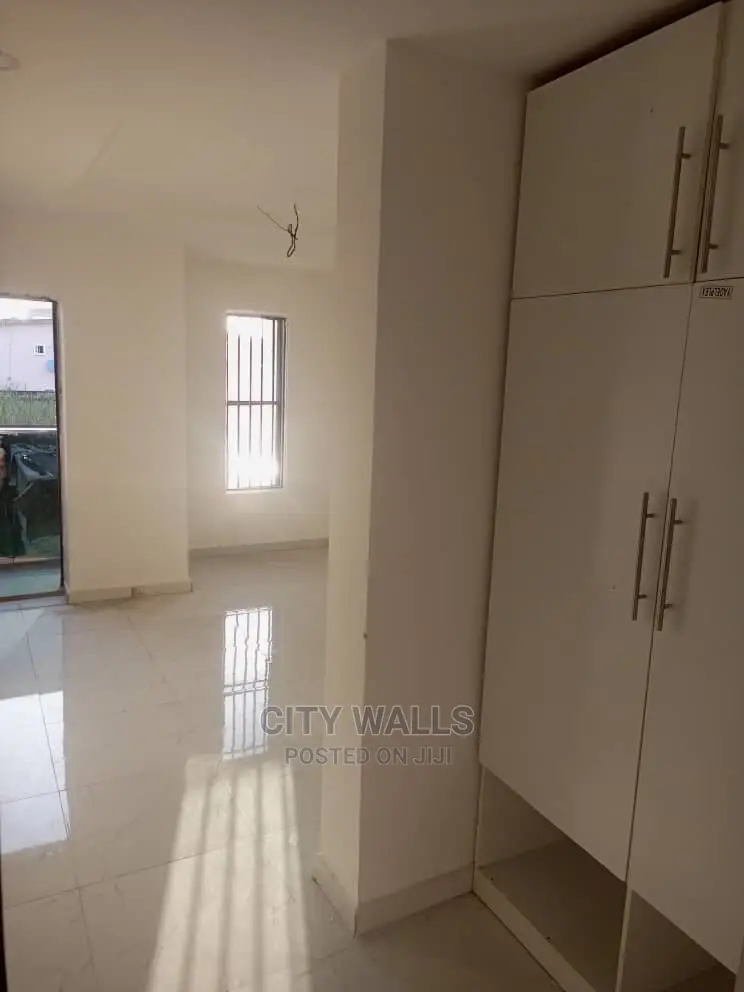 3bdrm Block of Flats in Ikate-Elegushi for rent in Ikate-Elegushi