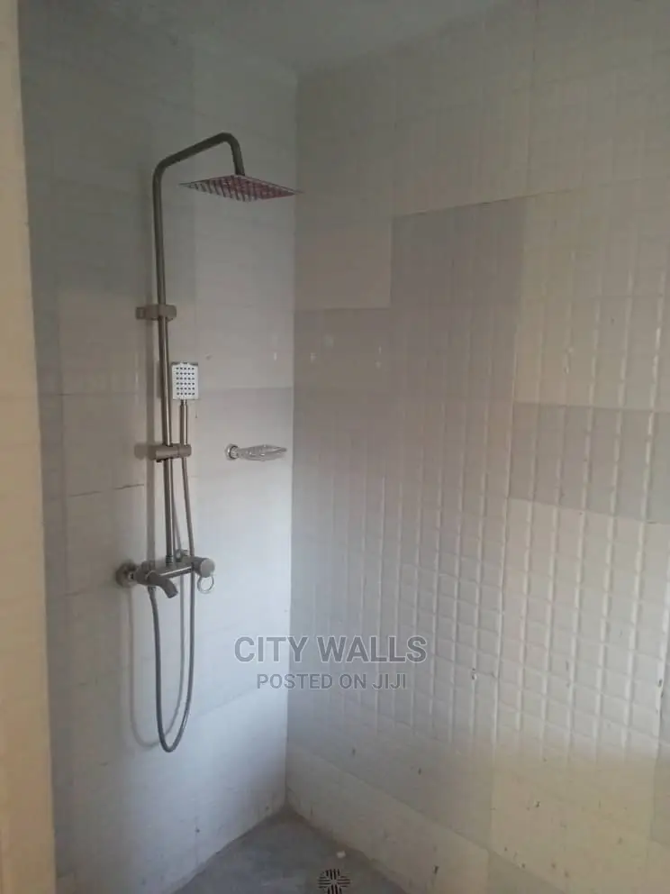 3bdrm Block of Flats in Ikate-Elegushi for rent in Ikate-Elegushi