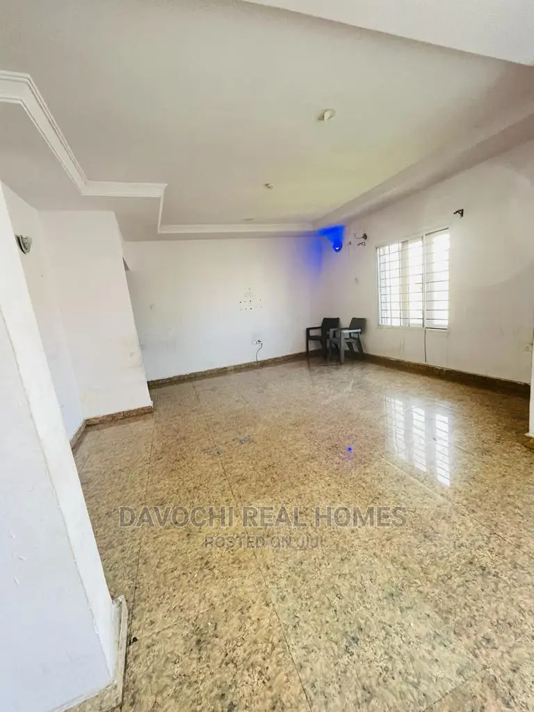 3bdrm Apartment in Oral Estate, Lekki for rent in Lekki