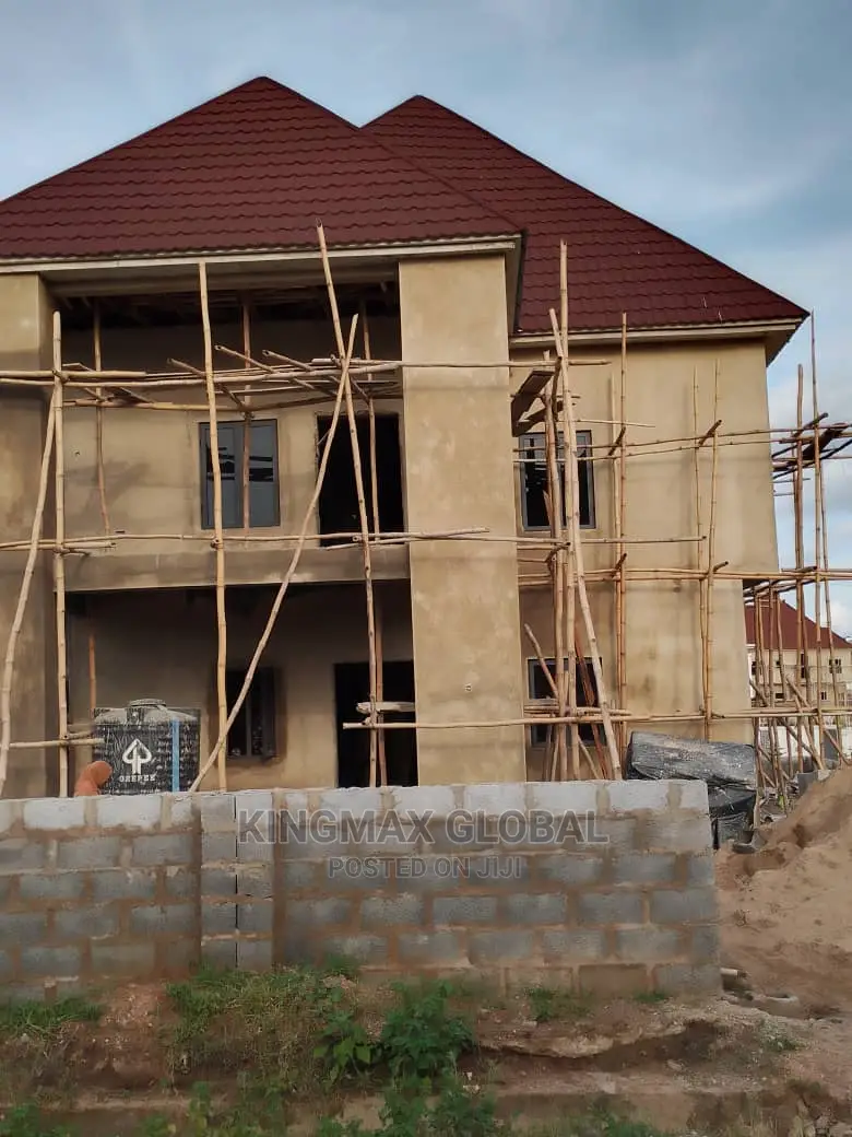 5bdrm Duplex in Efab, Idu Industrial for sale in Idu Industrial