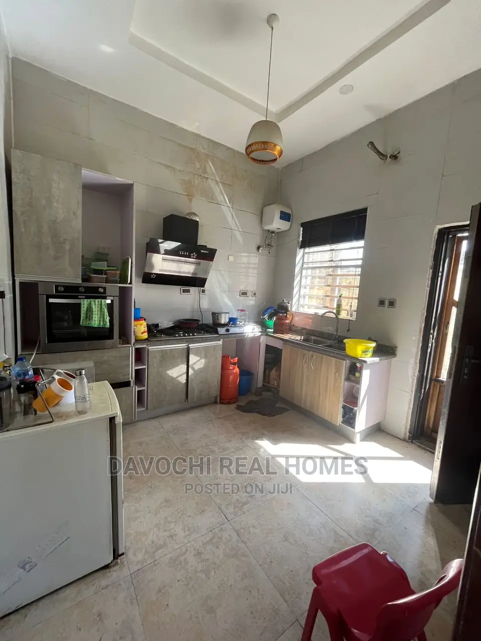 4bdrm Duplex in Chevron Drive for rent in Chevron
