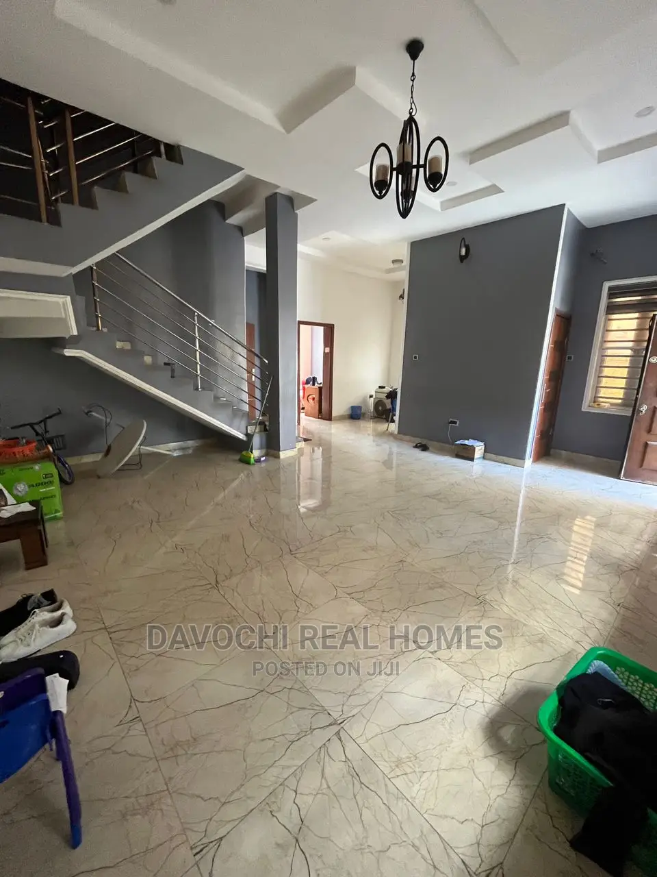 4bdrm Duplex in Chevron Drive for rent in Chevron