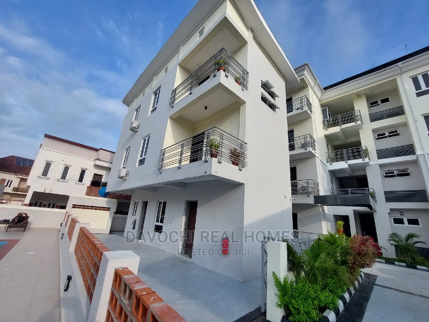 3bdrm Duplex in Chevron for rent in Chevron