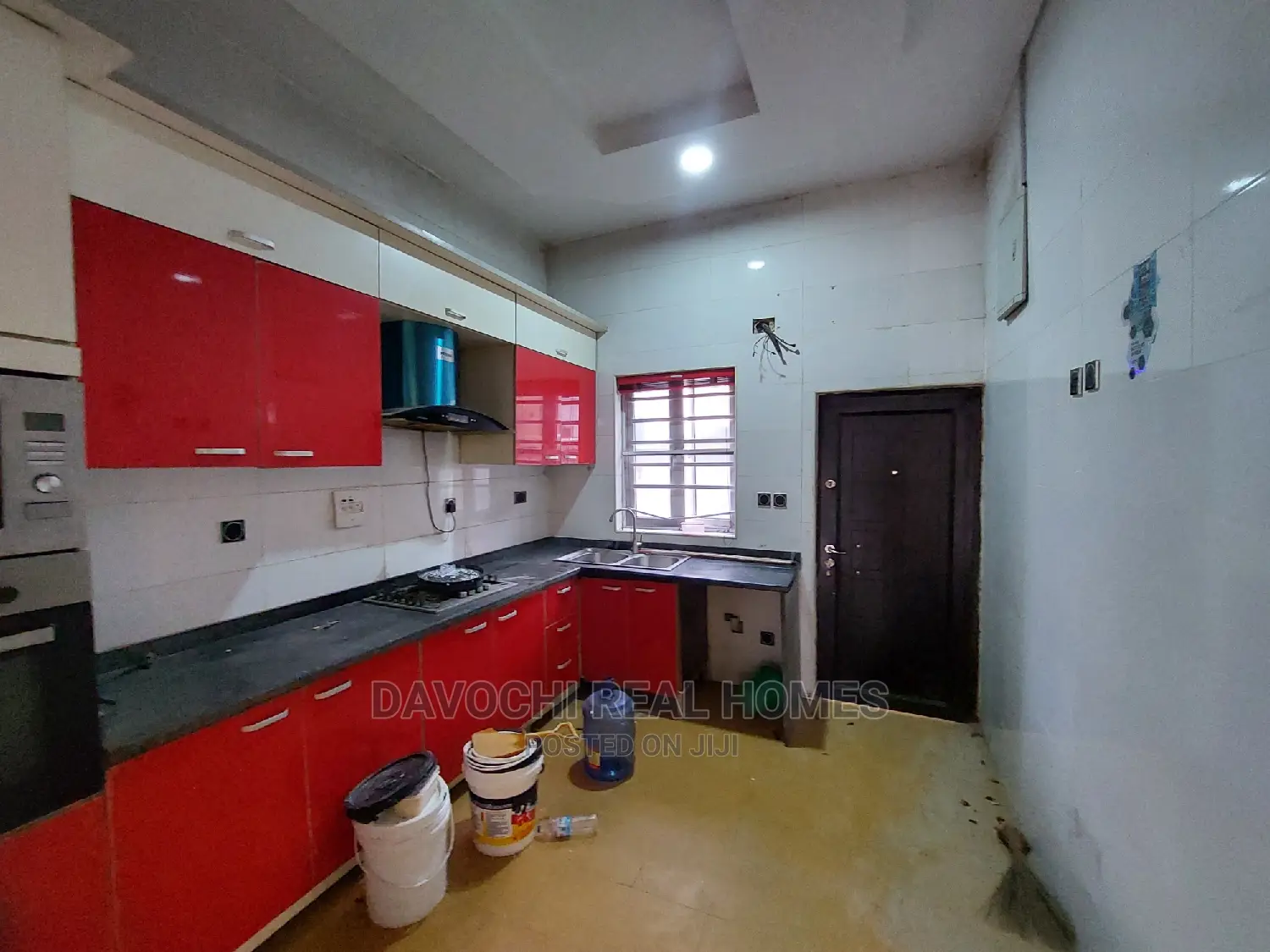 4bdrm Duplex in Immediately After for rent in Chevron