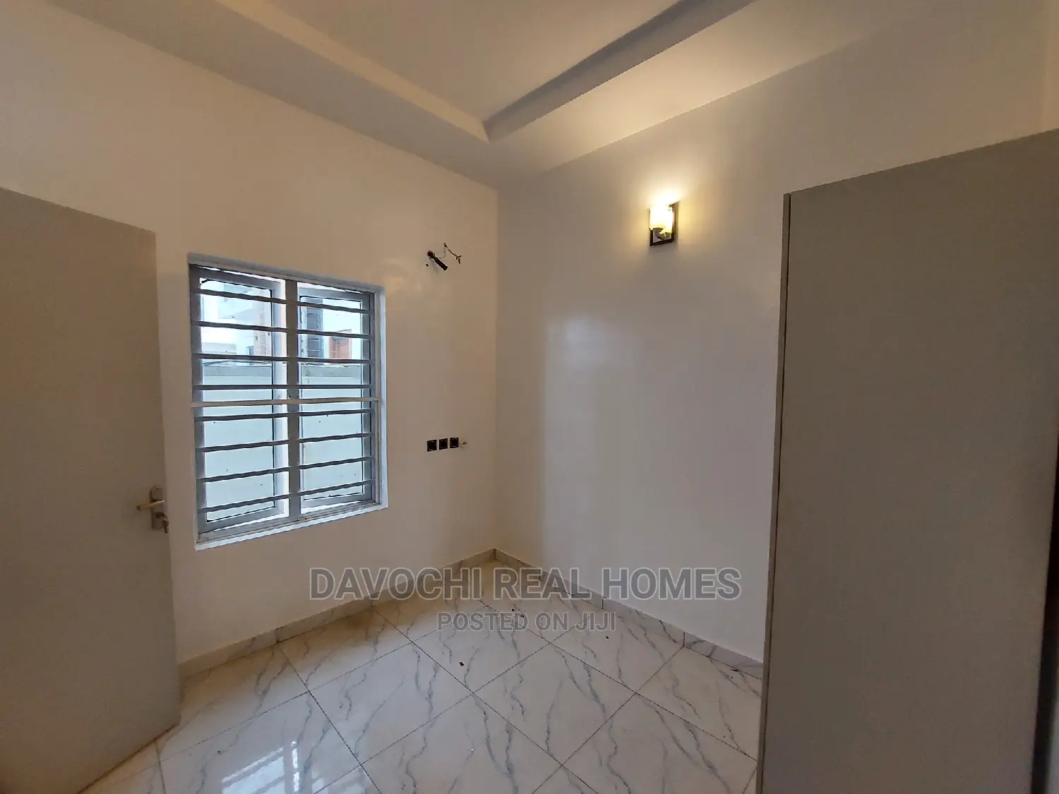 4bdrm Duplex in Immediately After for rent in Chevron