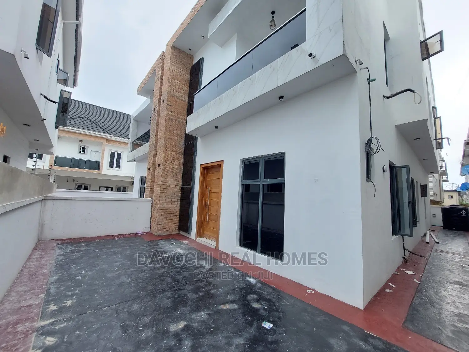 4bdrm Duplex in Chevron Conservation for rent in Chevron