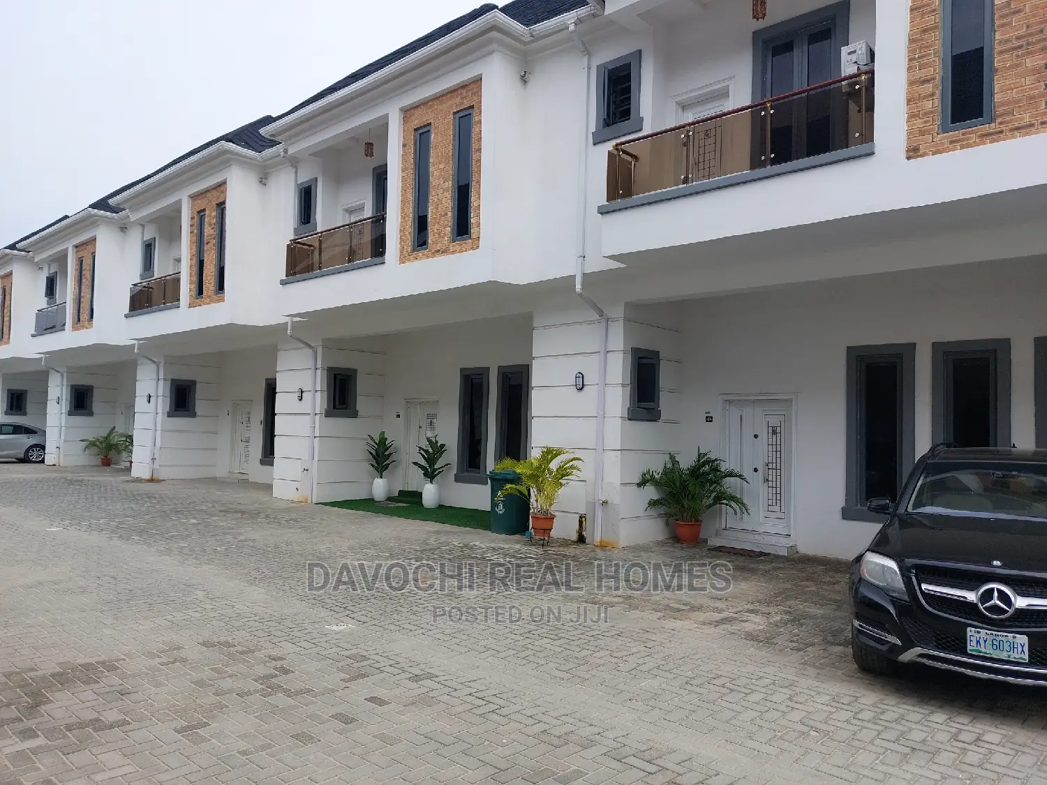 4bdrm Duplex in Chevron, Lekki Phase 2 for rent in Lekki Phase 2