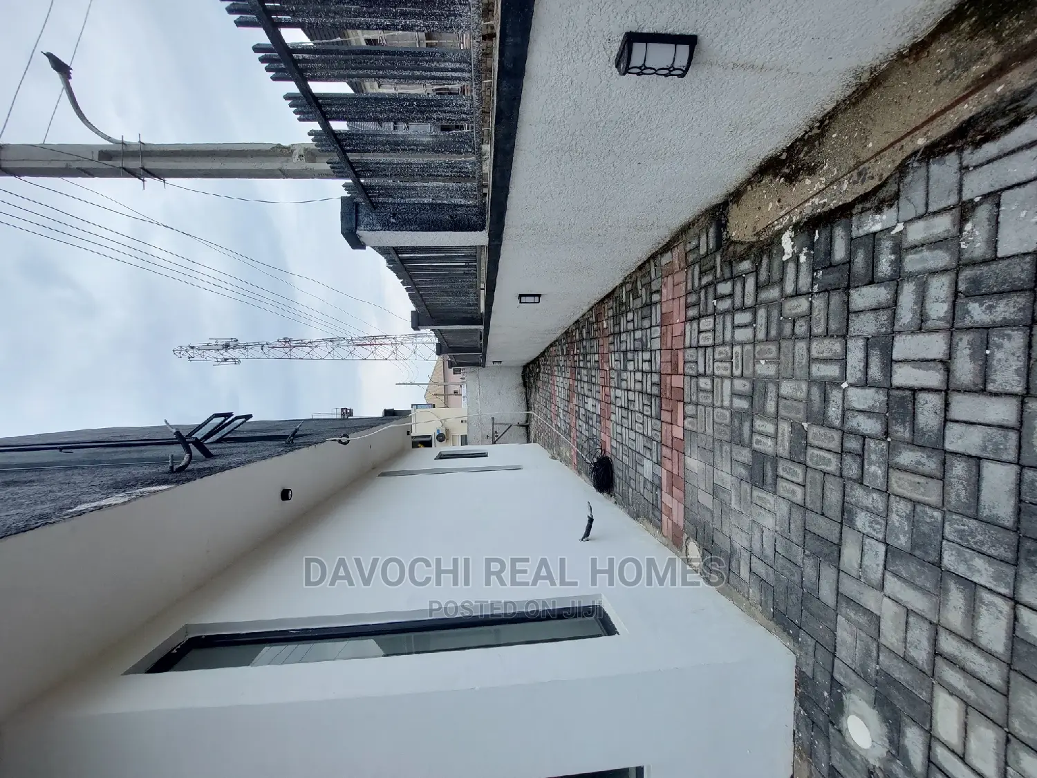 4bdrm Duplex in Chevron Drive for rent in Chevron