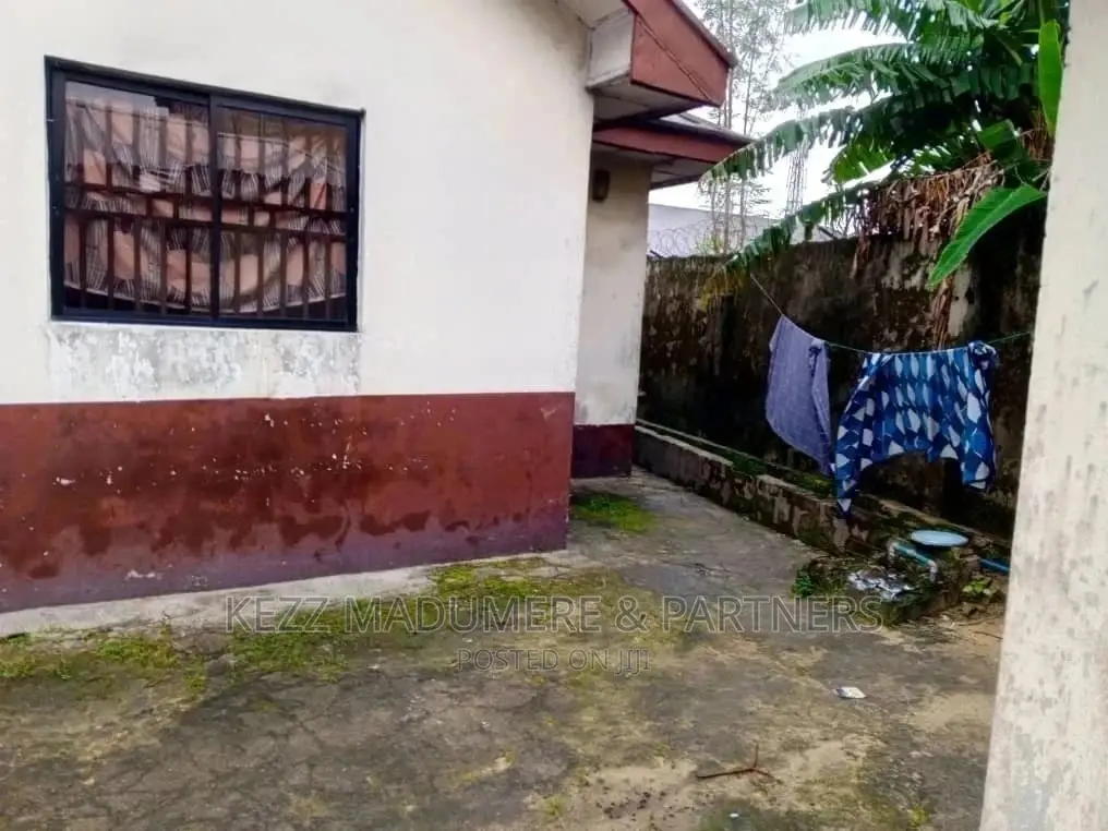 8bdrm Block of Flats in Eligbolo, Port for sale in Port-Harcourt