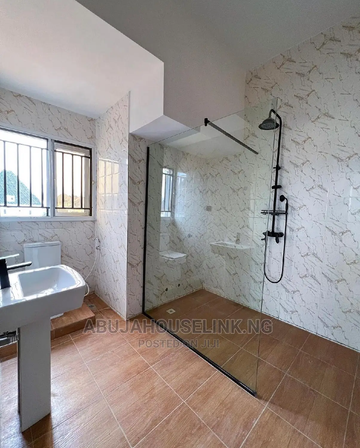6bdrm Duplex in Efab Metropolis, Gwarinpa for sale in Gwarinpa