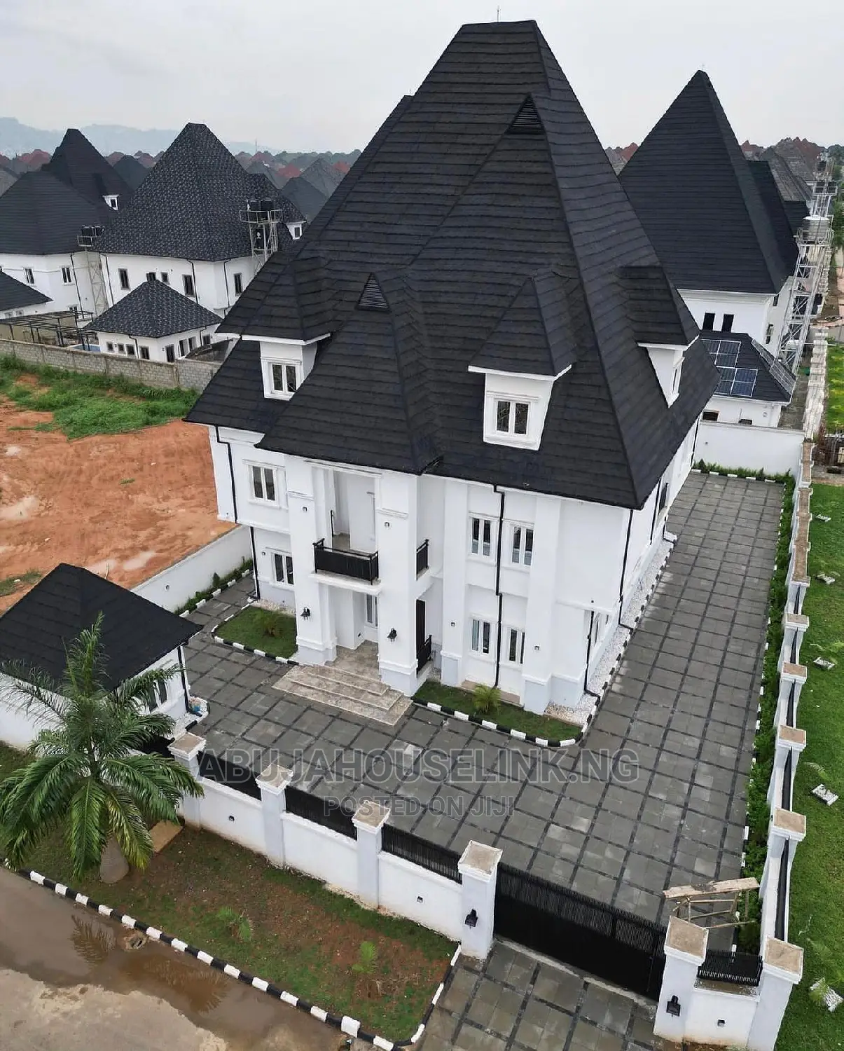 6bdrm Duplex in Efab Metropolis, Gwarinpa for sale in Gwarinpa