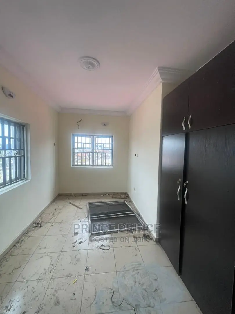 Furnished 3bdrm Block of Flats in Surulere for rent in Surulere