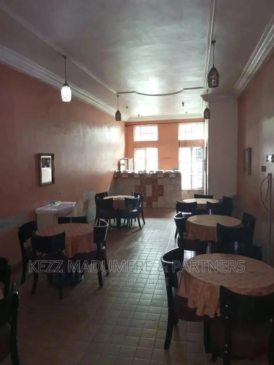 Hotel for Sale in Port Harcourt in Port-Harcourt