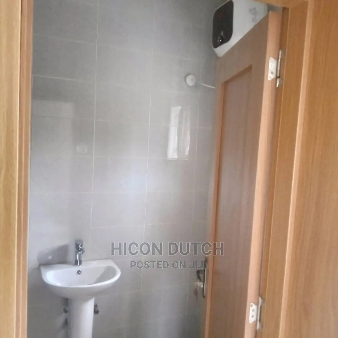 3bdrm Block of Flats in Mini, Life Camp for rent in Life Camp