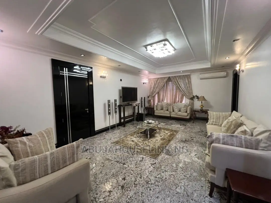 Furnished 7bdrm Duplex in Guzape Abuja for sale in Guzape District