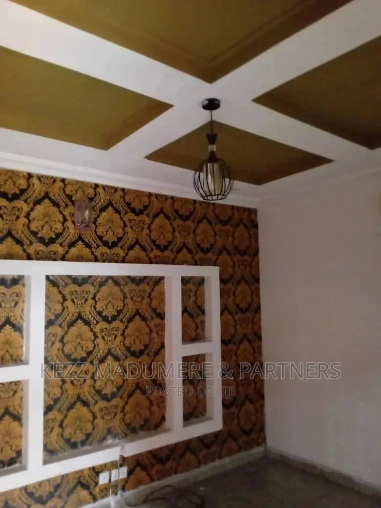 10bdrm Duplex in Rd Road, O Ff Okporo, Port-Harcourt for sale in Port-Harcourt
