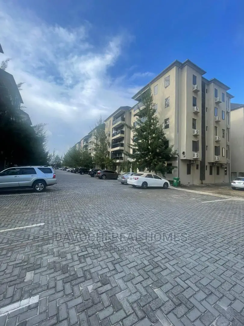 Furnished 3bdrm Apartment in Megamond Estate, Lekki for rent in Lekki