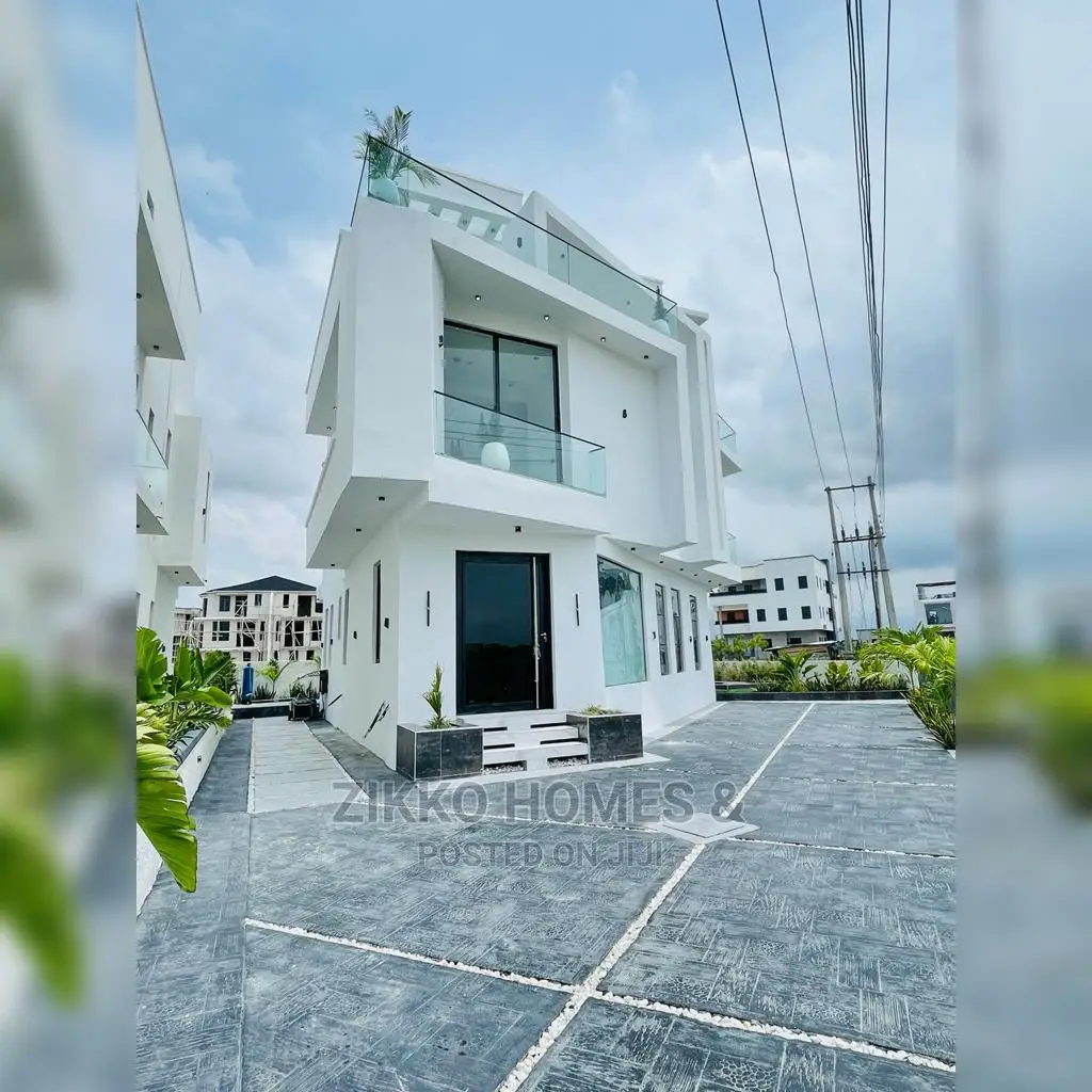 5bdrm Duplex in Osapa London for sale in Osapa london