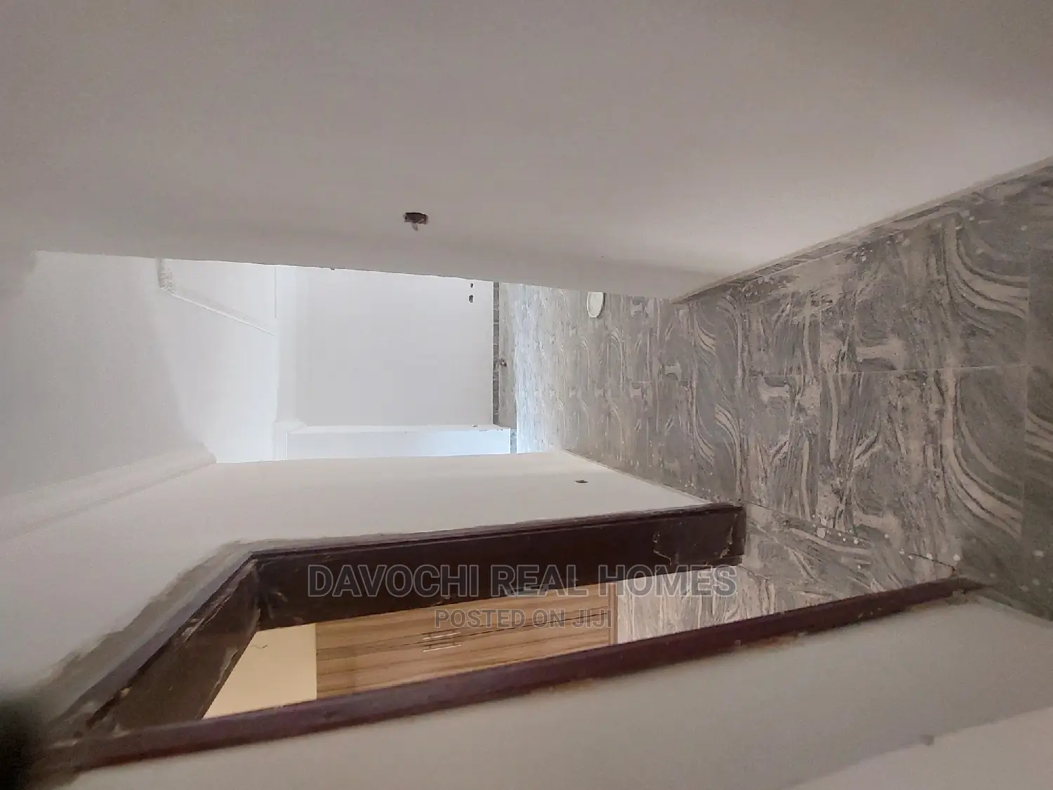 3bdrm Apartment in Orchid Road, Lekki for rent in Lekki