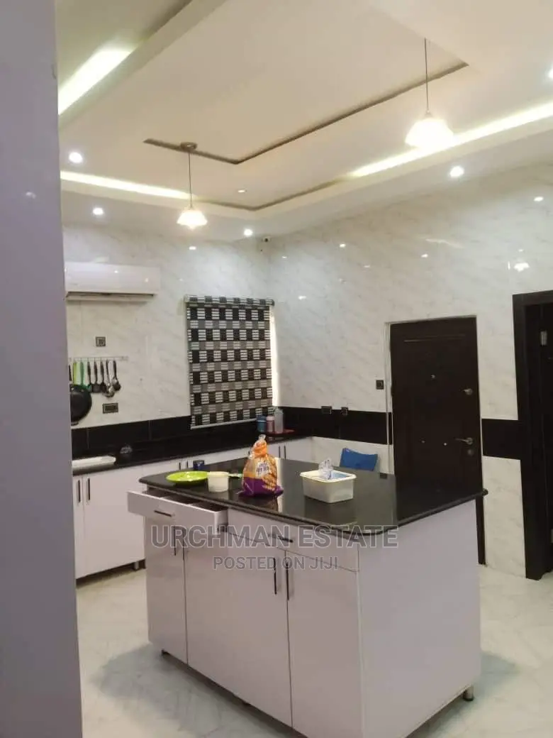 Furnished 6bdrm Duplex in Oteyi Estate, Abule Ado for sale in Abule Ado