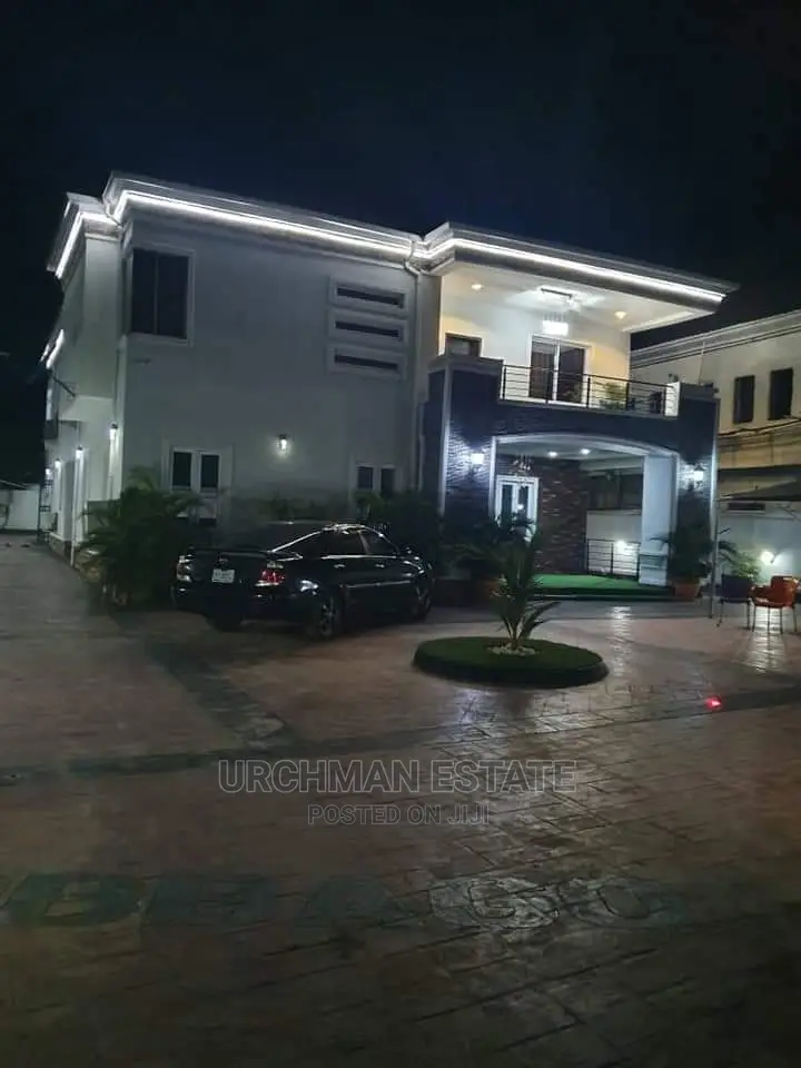 Furnished 6bdrm Duplex in Oteyi Estate, Abule Ado for sale in Abule Ado