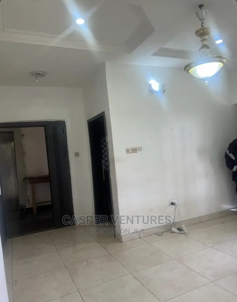 1bdrm Room & Parlour in Chevy, Chevron for rent in Chevron