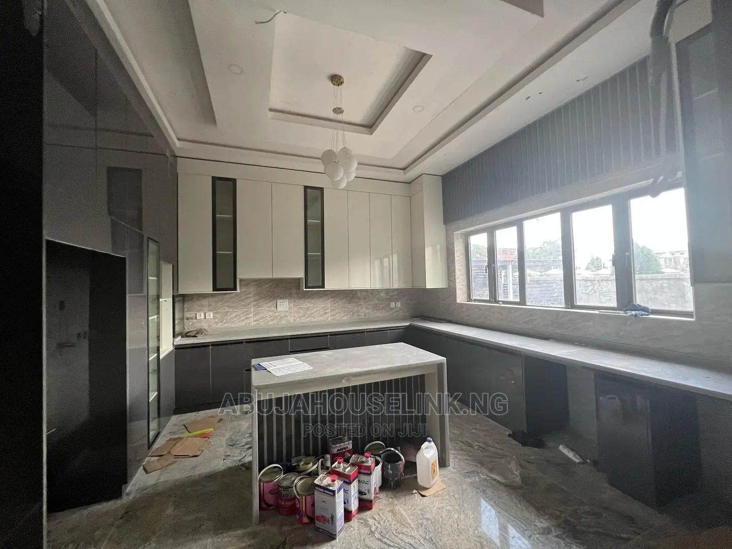 5bdrm Duplex in Guzape Abuja for sale in Guzape District