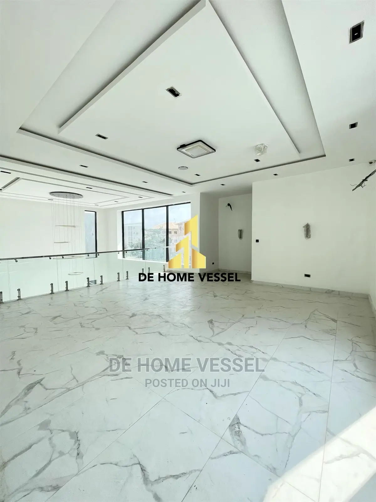 5bdrm Duplex in Osapa london for sale in Osapa london