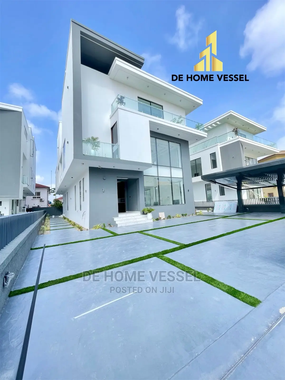 5bdrm Duplex in Osapa london for sale in Osapa london