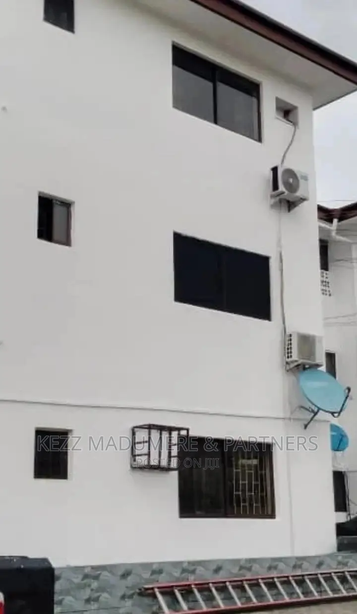 3bdrm Block of Flats in New Gra Housing, Port-Harcourt for sale in Port-Harcourt
