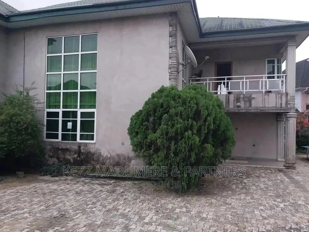 10bdrm Block of Flats in Ada George By, Port-Harcourt for sale in Port-Harcourt