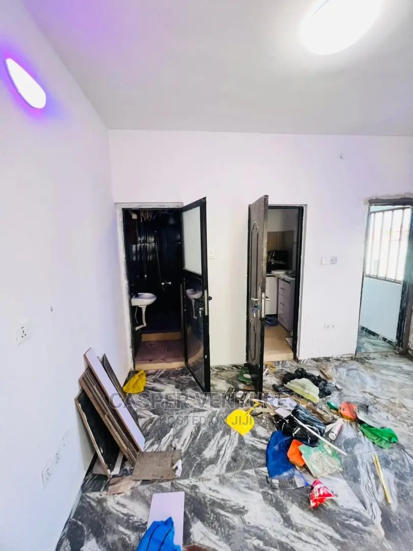 1bdrm Room & Parlour in Igbo Efon. for rent in Igbo-efon