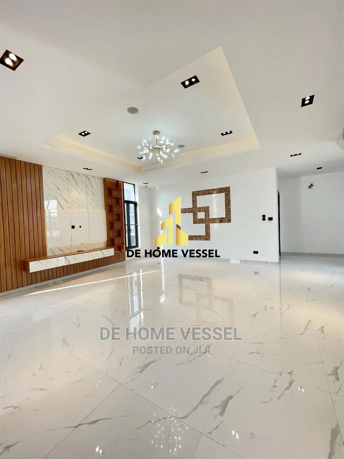5bdrm Duplex in Ikota for sale in Ikota