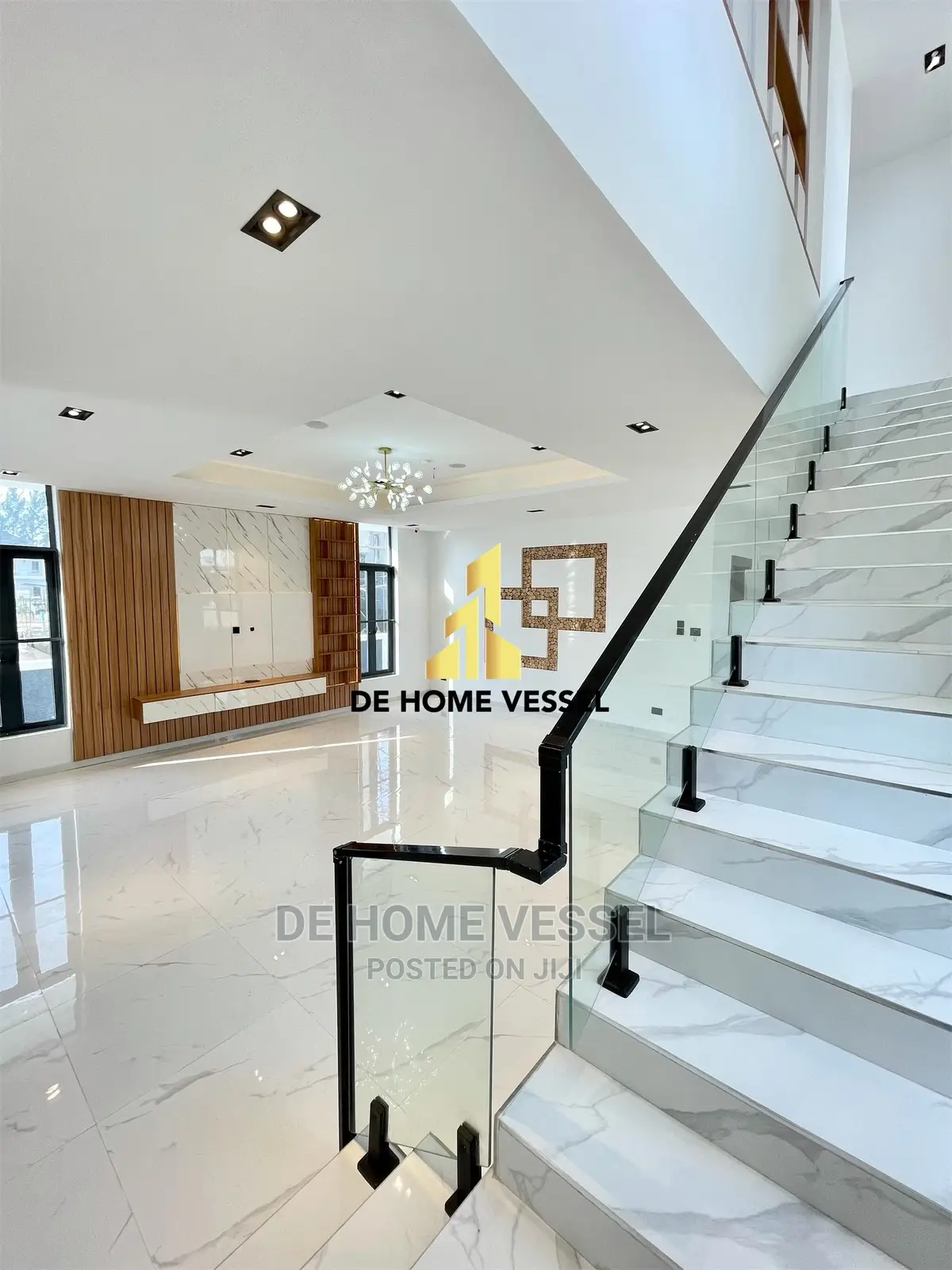 5bdrm Duplex in Ikota for sale in Ikota
