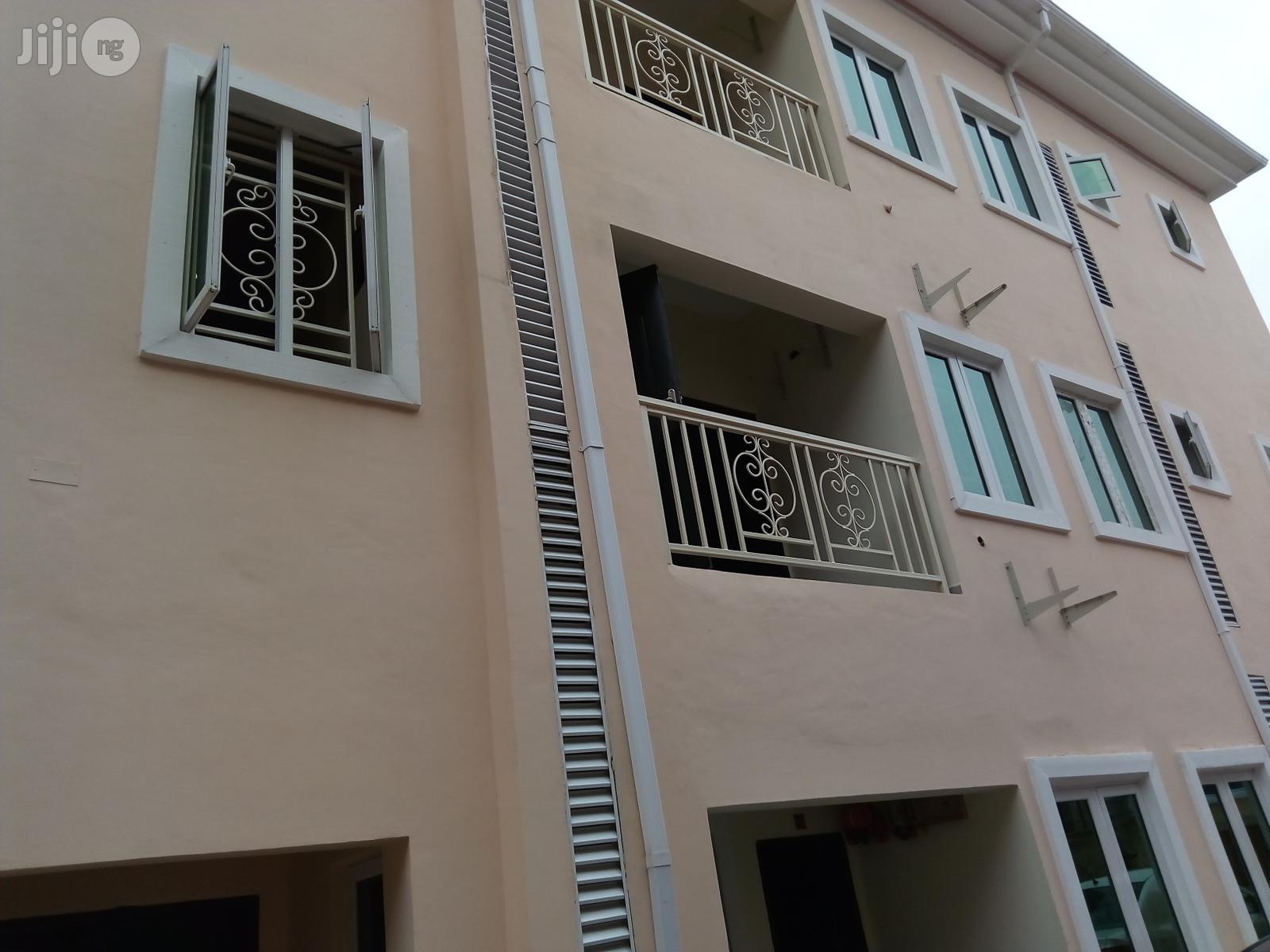 Furnished 2bdrm Apartment in Amuwo Odofin Gra for rent in Amuwo-Odofin