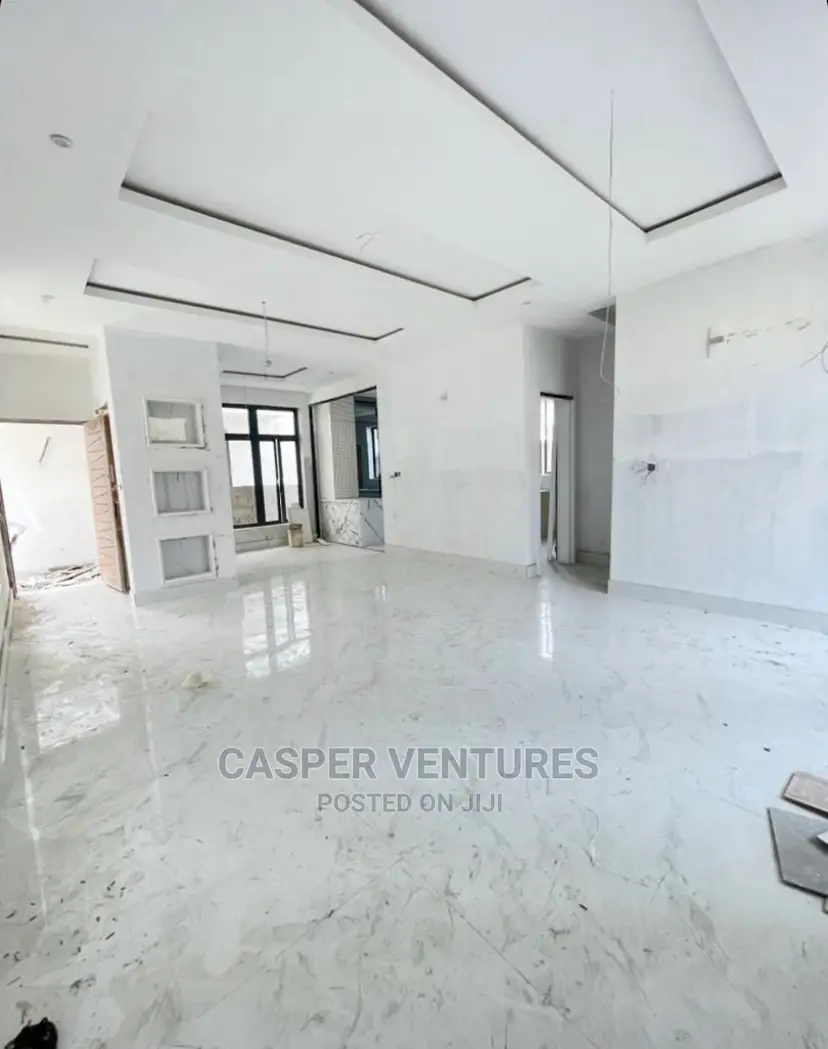 4bdrm Duplex in Lekki for sale in Lekki Phase 1
