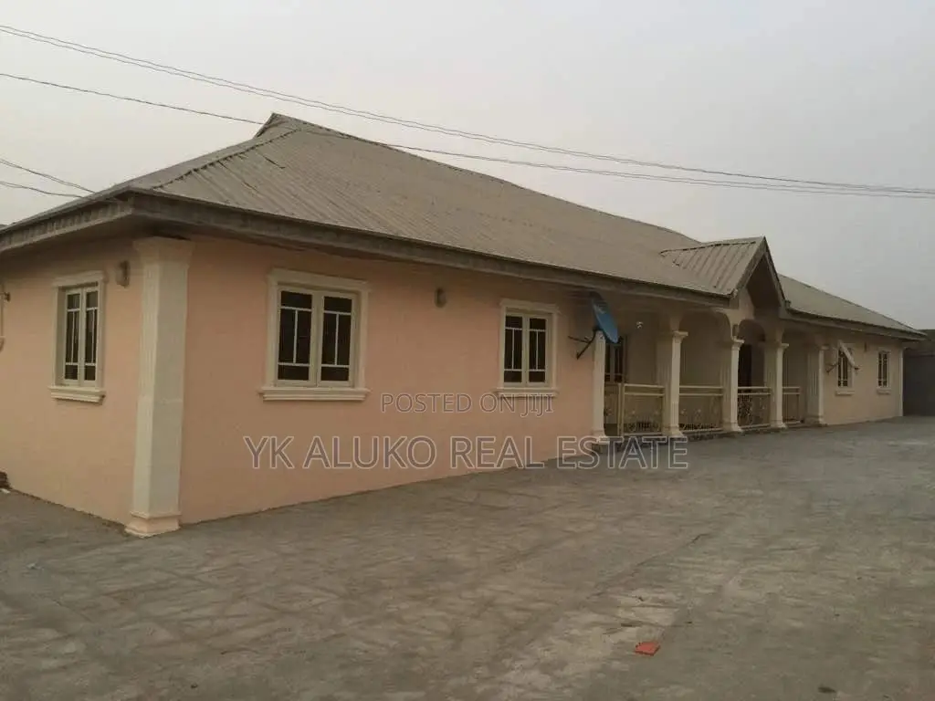 Furnished 3bdrm Block of Flats in Whitefield, Ilorin West for sale in Ilorin West