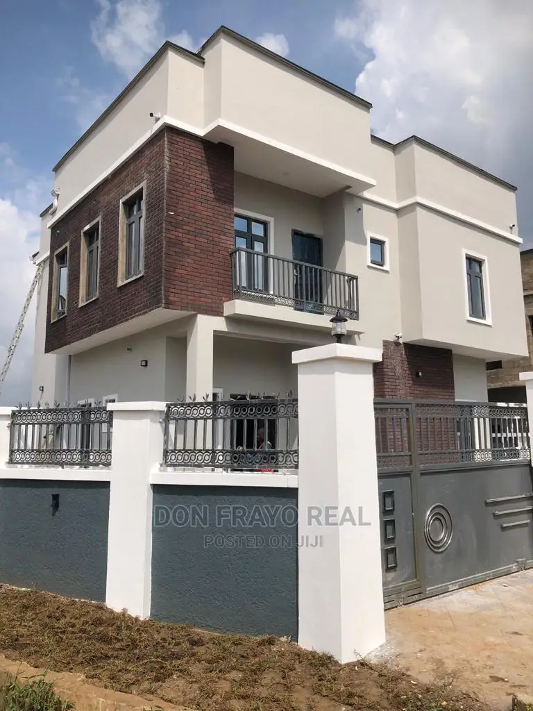 3bdrm Duplex in Asejire Coca-Cola, Ibadan for sale in Ibadan