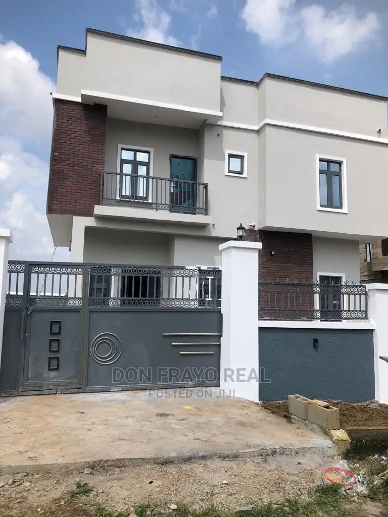 3bdrm Duplex in Asejire Coca-Cola, Ibadan for sale in Ibadan