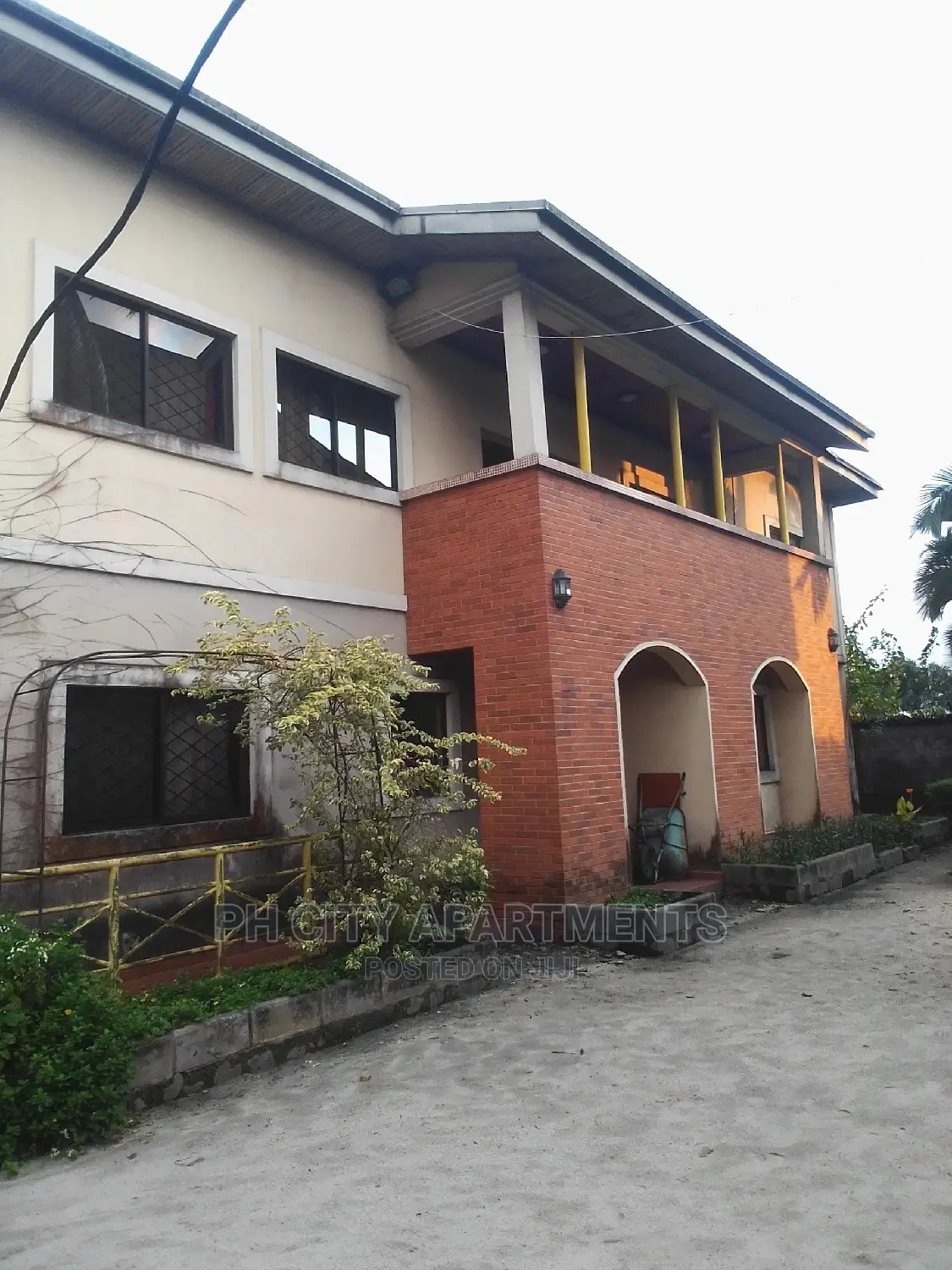 4bdrm Duplex in Presidential Estate, GRA Phase 3 / Port-Harcourt in GRA Phase 3 / Port-Harcourt