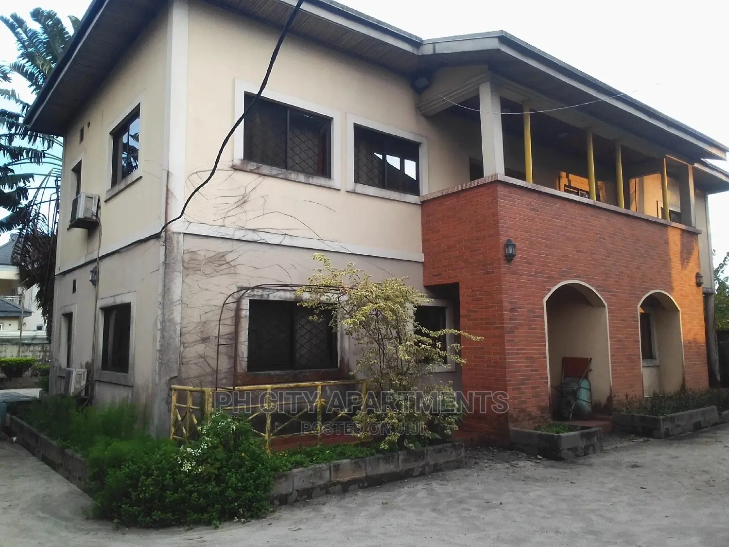 4bdrm Duplex in Presidential Estate, GRA Phase 3 / Port-Harcourt in GRA Phase 3 / Port-Harcourt