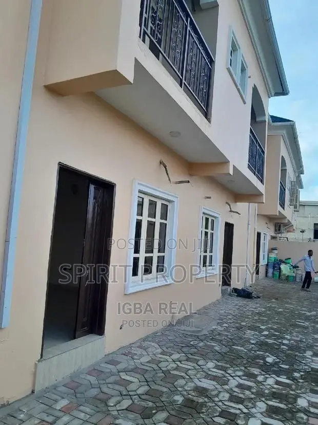 3bdrm Apartment in Gra for rent in Ogudu GRA